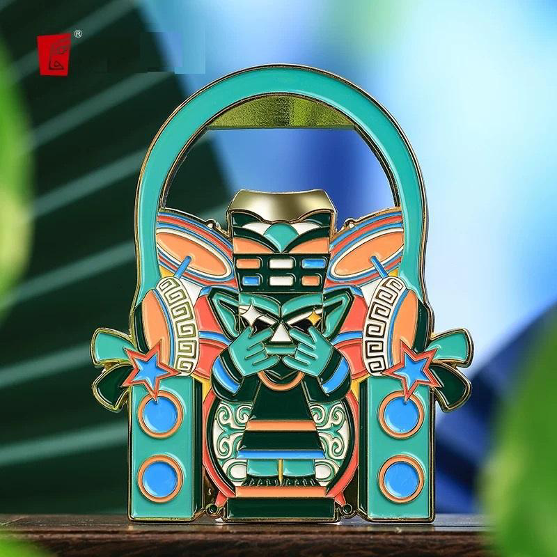 Sanxingdui-inspired metal souvenir products